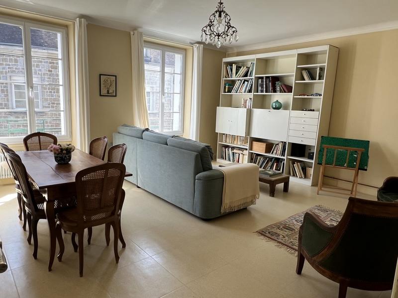 Duplex - 142 m² - 6 pièces