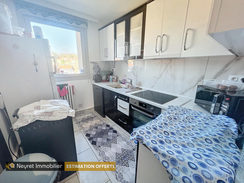 Appartement - 67 m² - 4 pièces