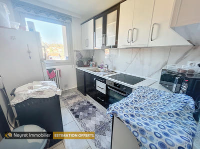 Appartement - 67 m² - 4 pièces