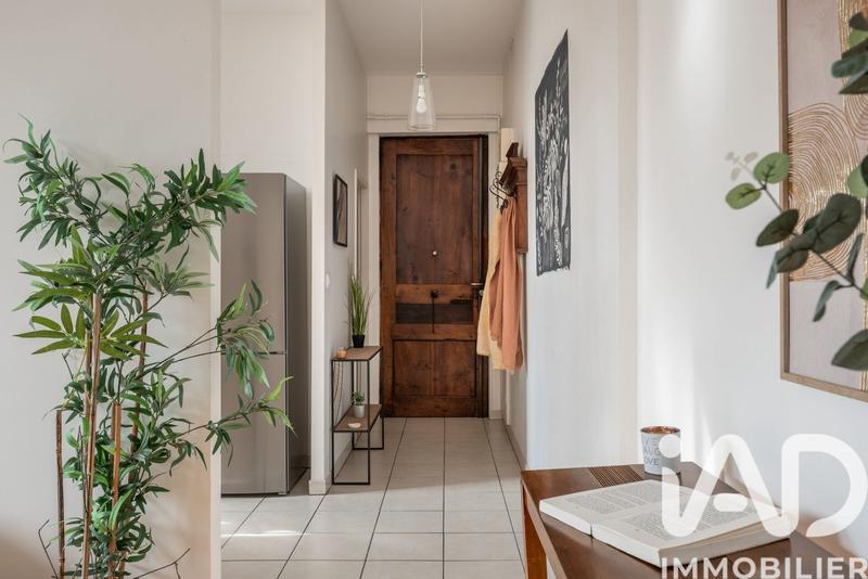 Appartement - 60 m² - 2 pièces