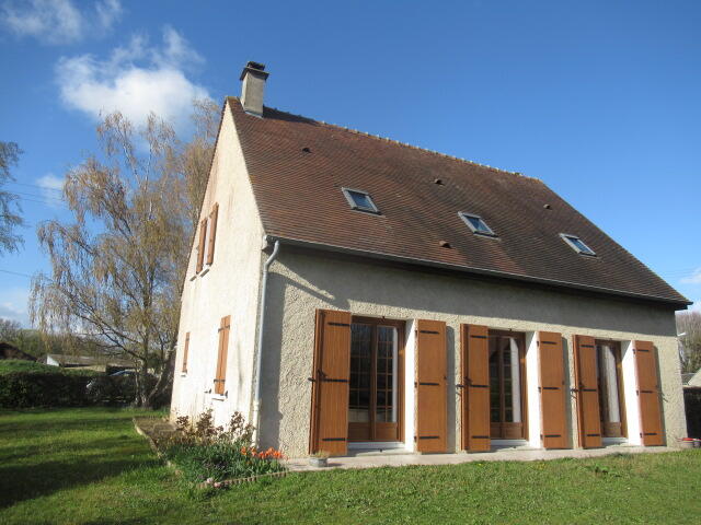 Maison - 120 m² - 7 pièces