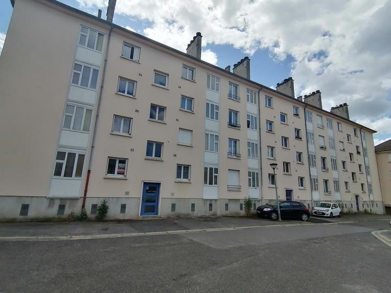 Appartement - 70 m² - 4 pièces