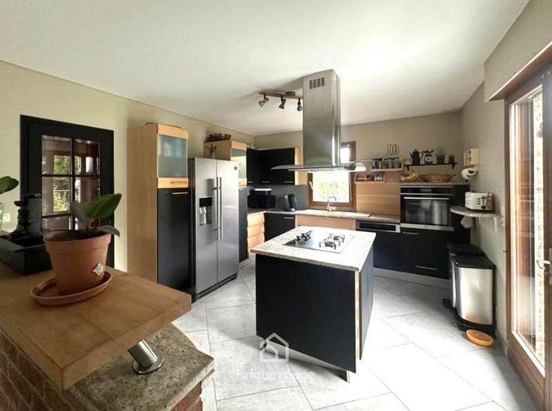 Pavillon - 148 m² - 7 pièces