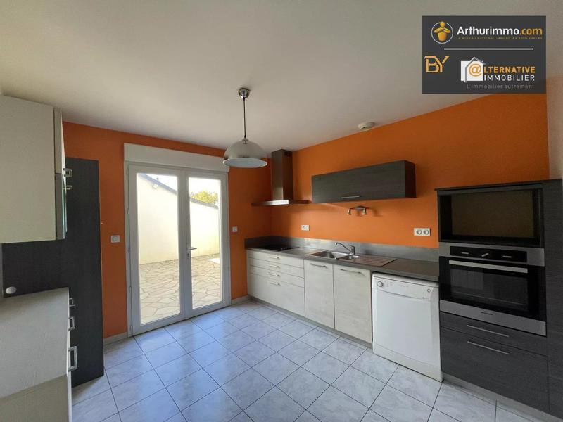 Maison - 95 m² - 5 pièces