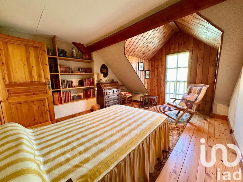 Maison - 372 m² - 14 pièces