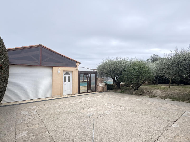 Villa - 311 m² - 11 pièces