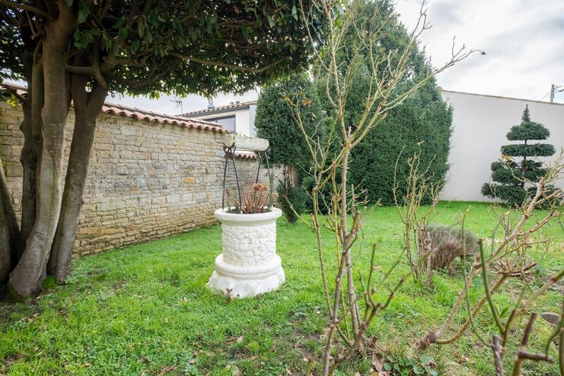 Maison en pierre - 171 m² - 7 pièces