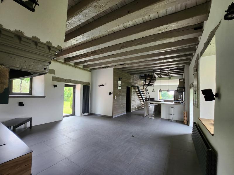 Propriété - 142 m² - 5 pièces