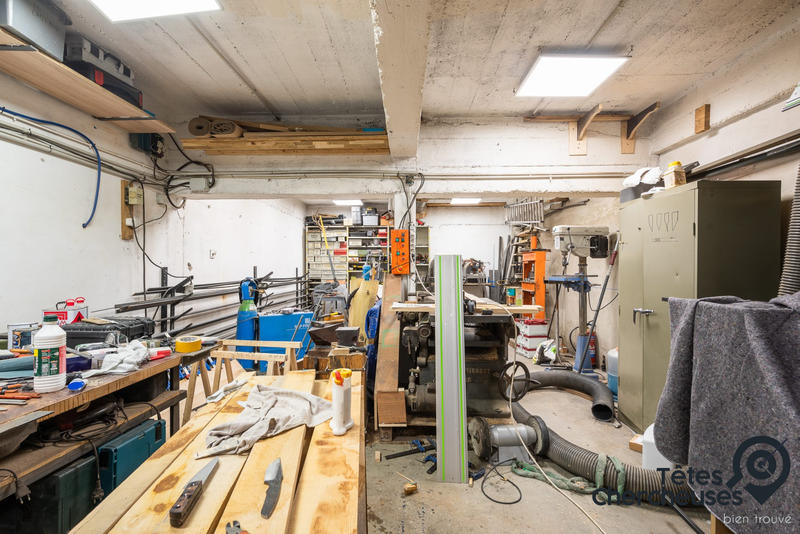 Local commercial - 317 m² - 12 pièces