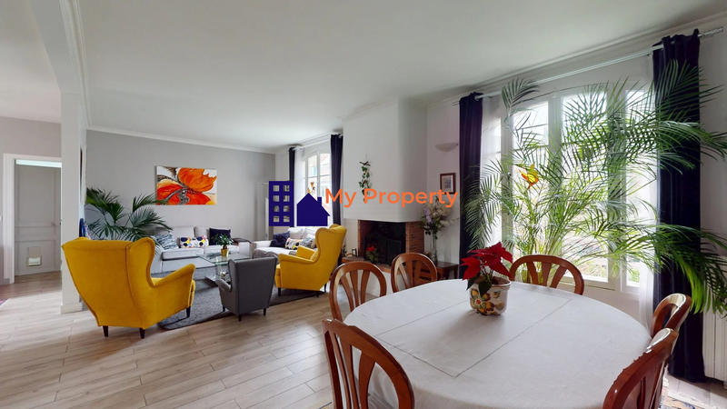 Maison - 175 m² - 7 pièces