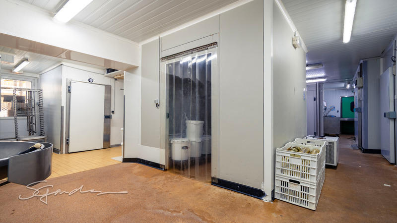 Fonds de commerce - 574 m²