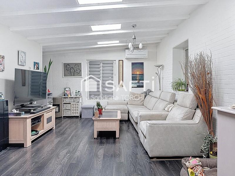 Maison - 151 m² - 6 pièces