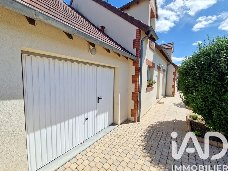 Maison - 164 m² - 8 pièces