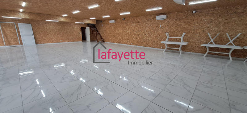 Maison ancienne - 1 000 m² - 11 pièces