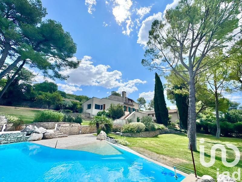 Maison de maîtres - 261 m² - 10 pièces