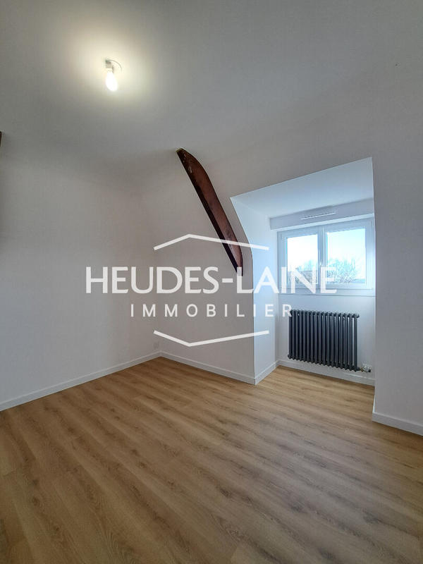 Maison - 95 m² - 5 pièces