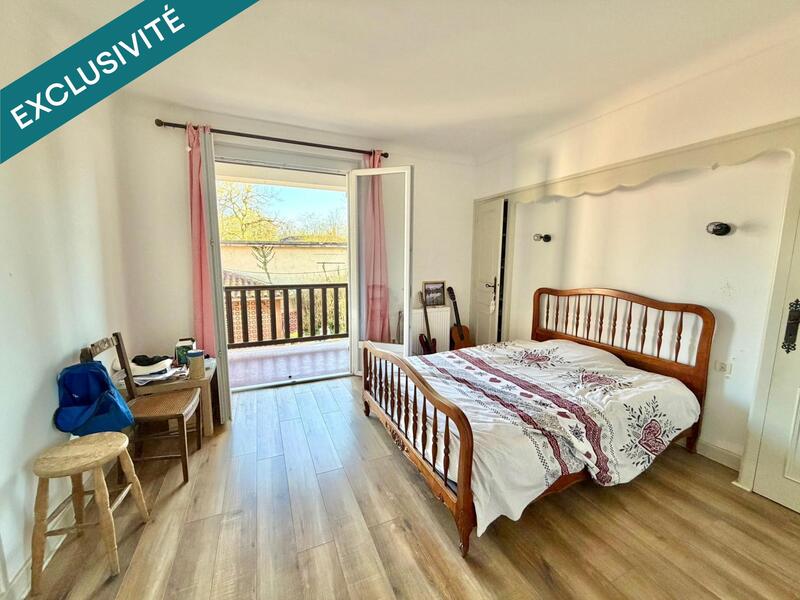 Maison de ville - 182 m² - 8 pièces