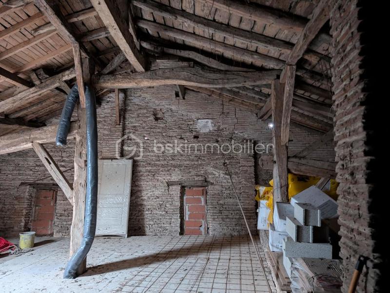 Maison - 90 m² - 3 pièces