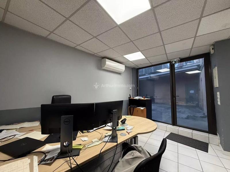 Bureau - 76 m² - 3 pièces