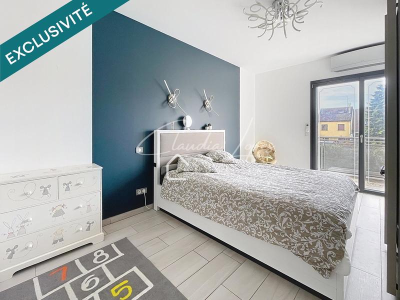 Maison - 368 m² - 9 pièces