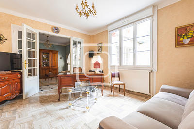 Maison - 160 m² - 5 pièces