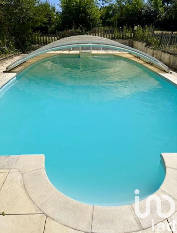 Maison - 186 m² - 9 pièces