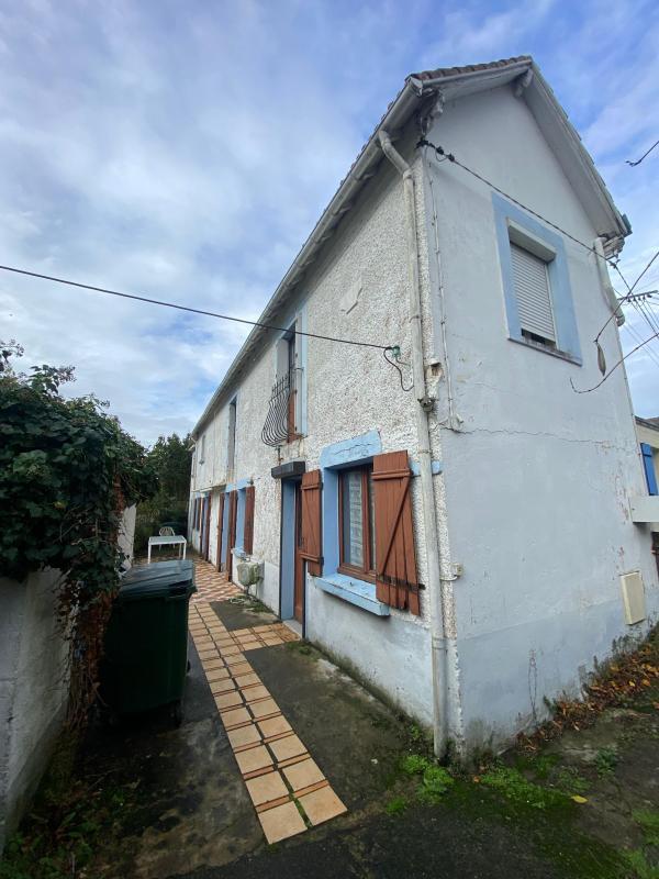 Maison - 95 m² - 4 pièces