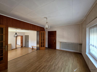 Maison - 180 m² - 6 pièces