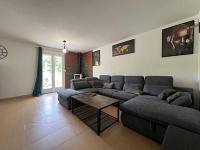 Maison - 105 m² - 6 pièces