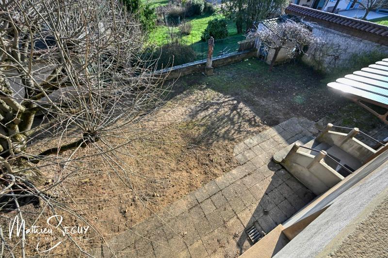 Maison - 162 m² - 8 pièces