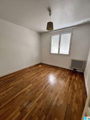 Immeuble - 218 m² - 11 pièces