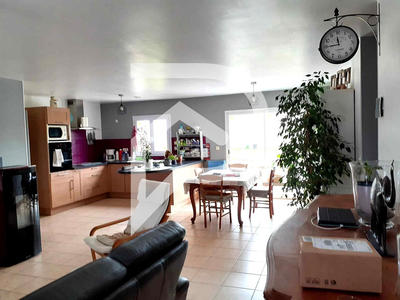 Maison - 86 m² - 4 pièces