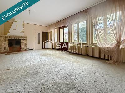 Immeuble - 211 m² - 16 pièces