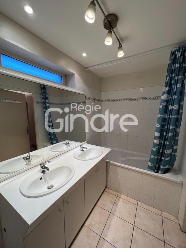 Appartement - 81 m² - 3 pièces