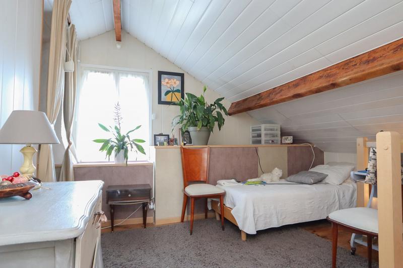 Maison traditionnelle - 81 m² - 4 pièces