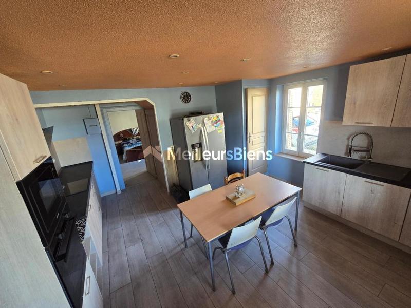 Maison - 206 m² - 7 pièces