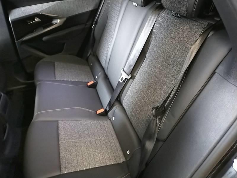 Peugeot 3008 Hybrid 136 e-Dcs6 Allure