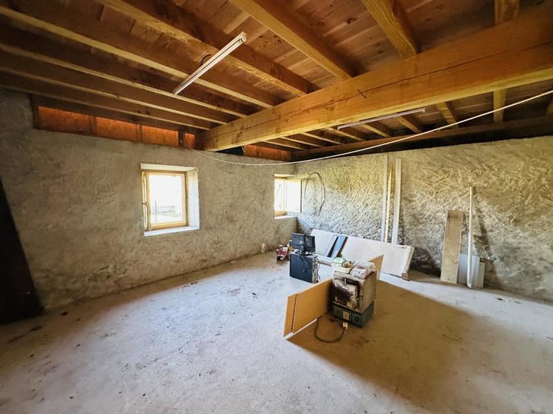 Maison en pierre - 160 m² - 8 pièces