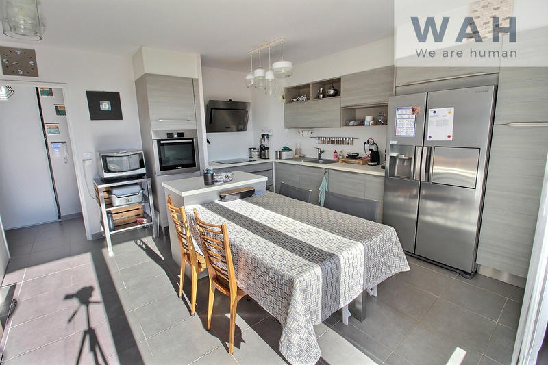 Appartement - 70 m² - 3 pièces