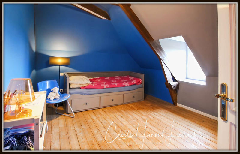 Maison - 188 m² - 8 pièces