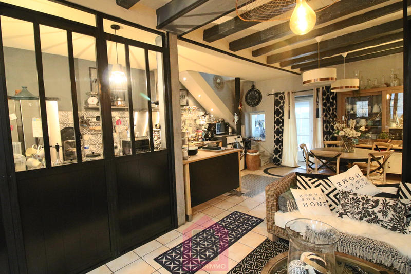 Maison - 85 m² - 4 pièces