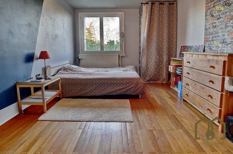 Appartement - 116 m² - 5 pièces