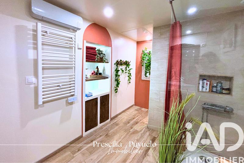 Maison - 185 m² - 6 pièces