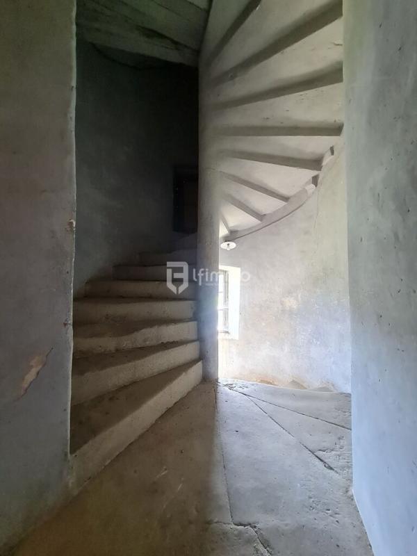 Château - 297 m² - 11 pièces