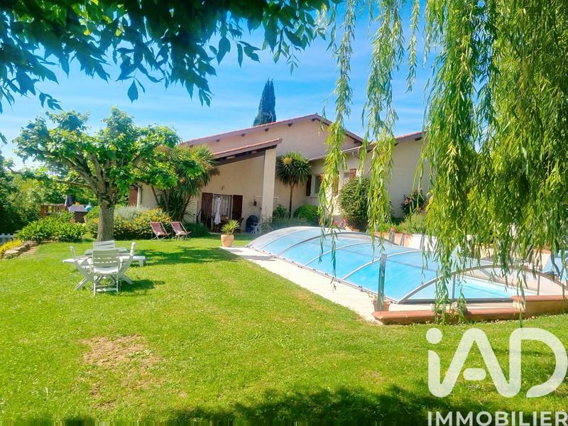 Maison de maîtres - 208 m² - 7 pièces