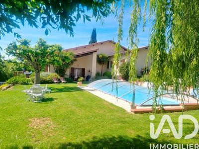 Maison de maîtres - 208 m² - 7 pièces