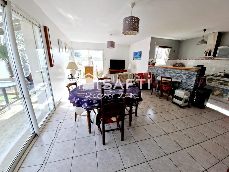 Maison - 82 m² - 4 pièces