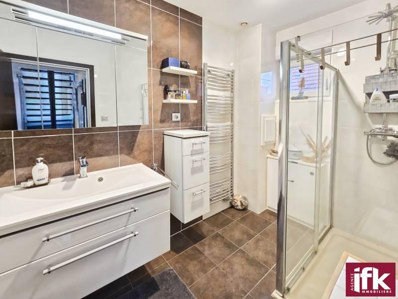 Maison - 156 m² - 5 pièces