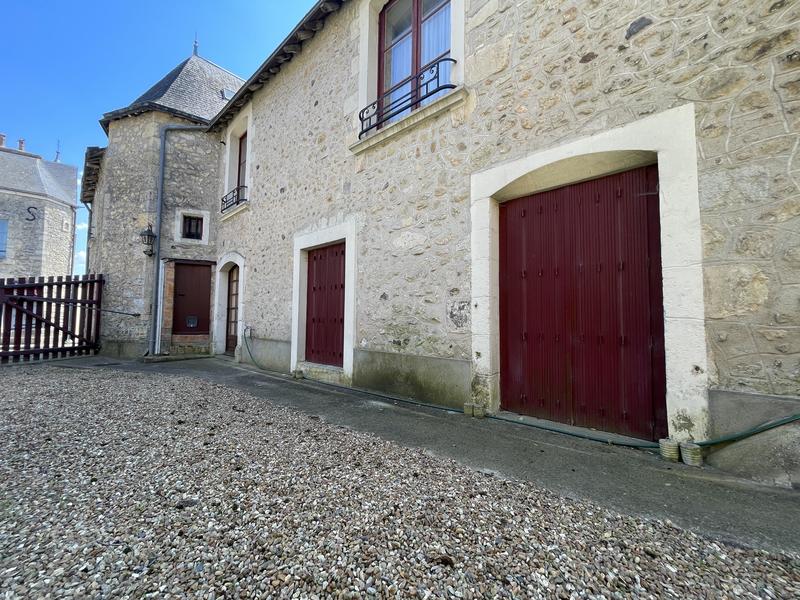 Maison ancienne - 170 m² - 8 pièces