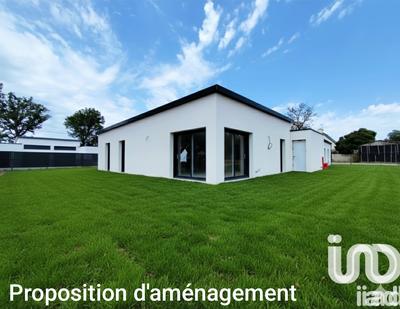 Maison - 95 m² - 5 pièces